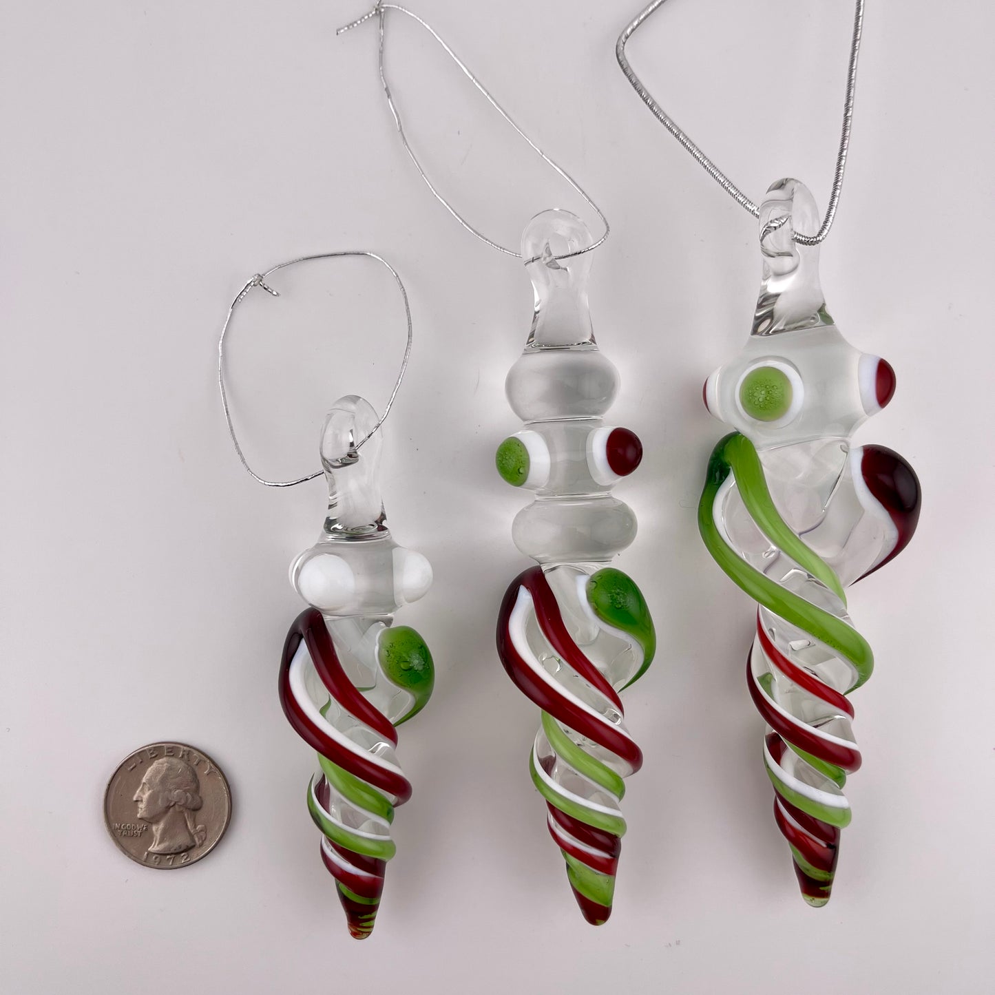 3 Pack Plantphibian Green and Elvis Red and over Lotus White Glass Icicle Ornament "Holiday Special" - JeffBeckerGlass.com