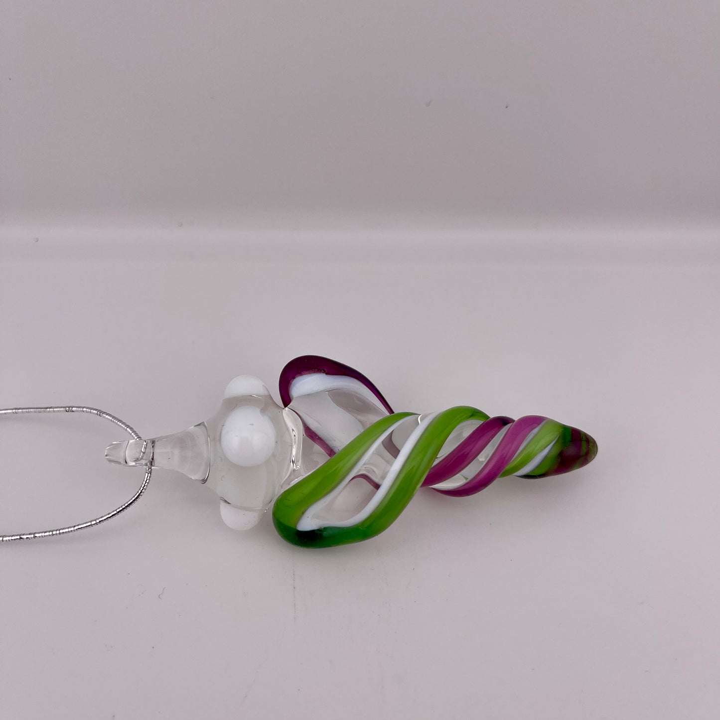 Mini Royal Jelly and Plantphibian Green over White Glass Icicle Ornaments - JeffBeckerGlass.com