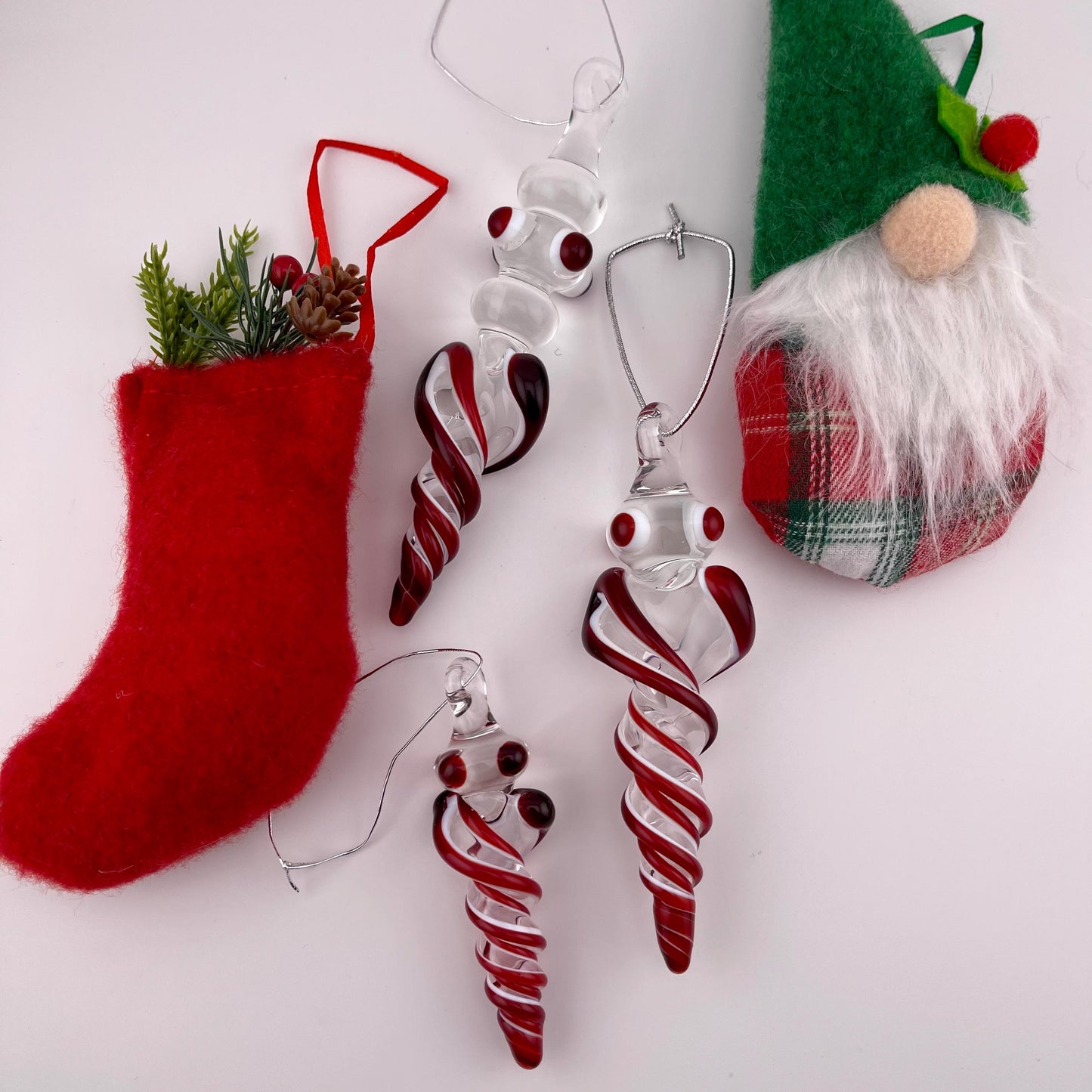 3 Pack of Elvis Red over Lotus White Glass Icicle Ornament Designs “Holiday Special” - JeffBeckerGlass.com