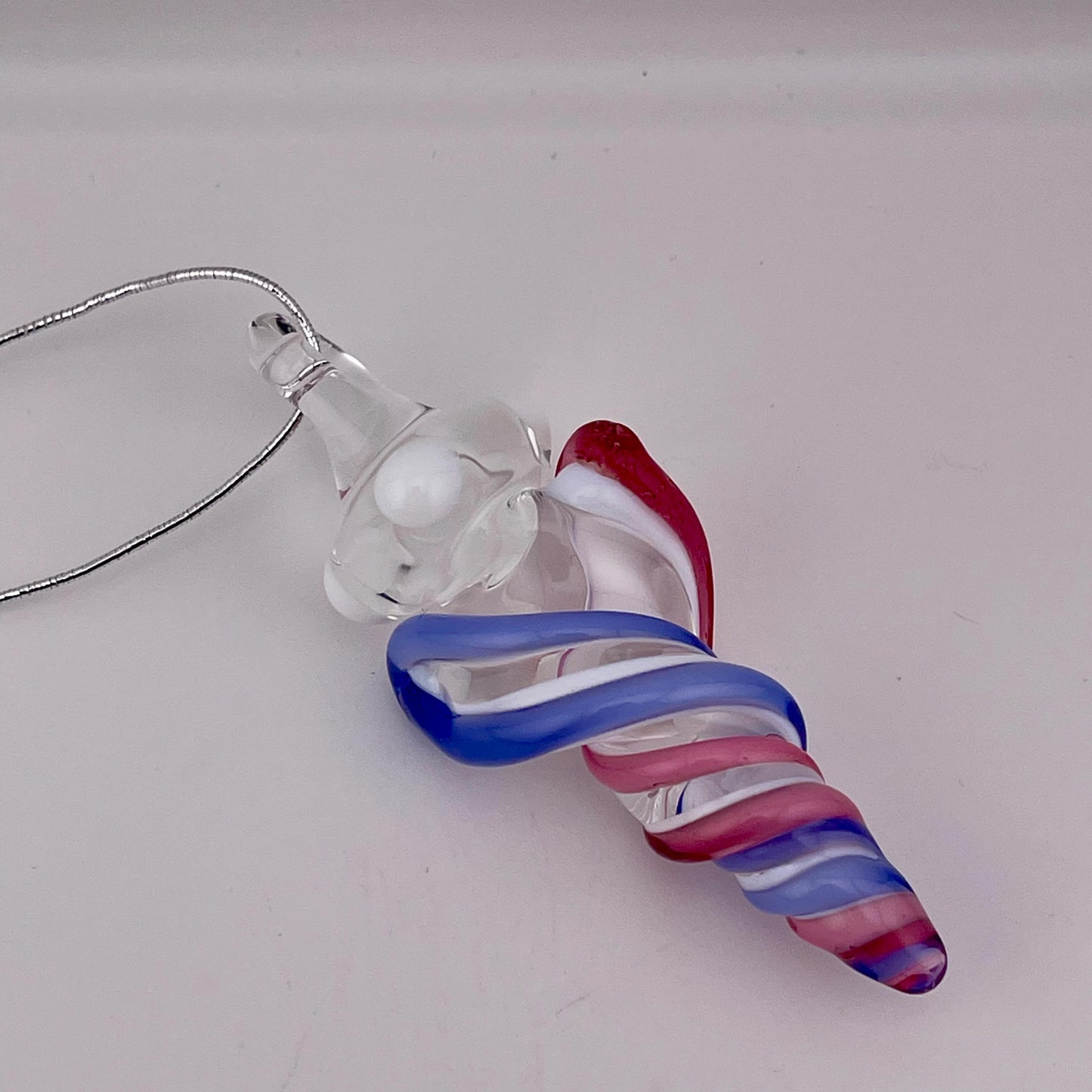 Mini Glass Icicle Ornament with Telemagenta and Light Blue over Lotus White Color Twist
