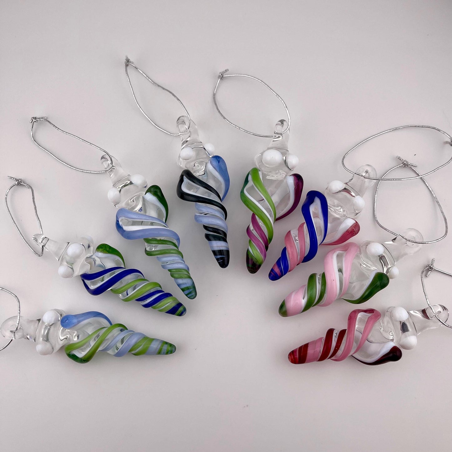 Mini Glass Icicle Ornament with Slymm Green and Sparkly Blue over Lotus White Color Twist - JeffBeckerGlass.com