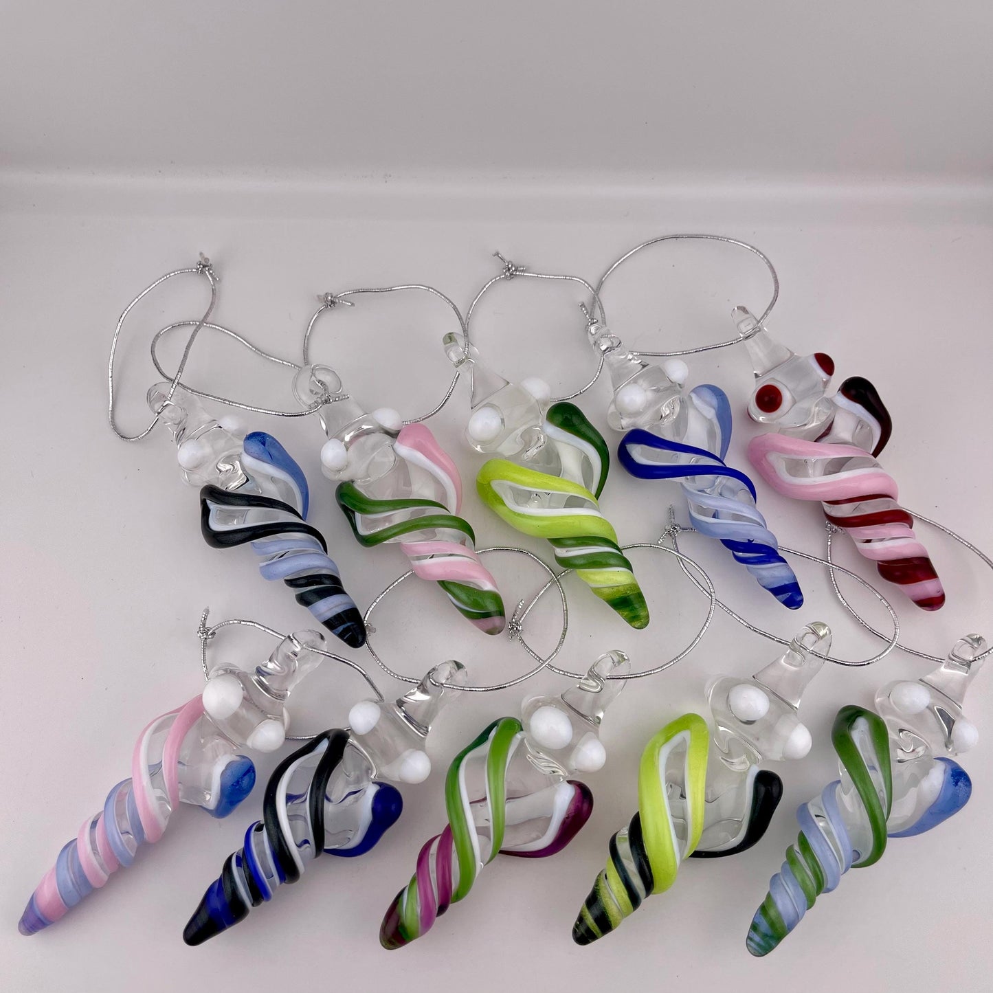 Mini Glass Icicle Ornament with Slymm Green and Sparkly green over Lotus White Color Twist - JeffBeckerGlass.com