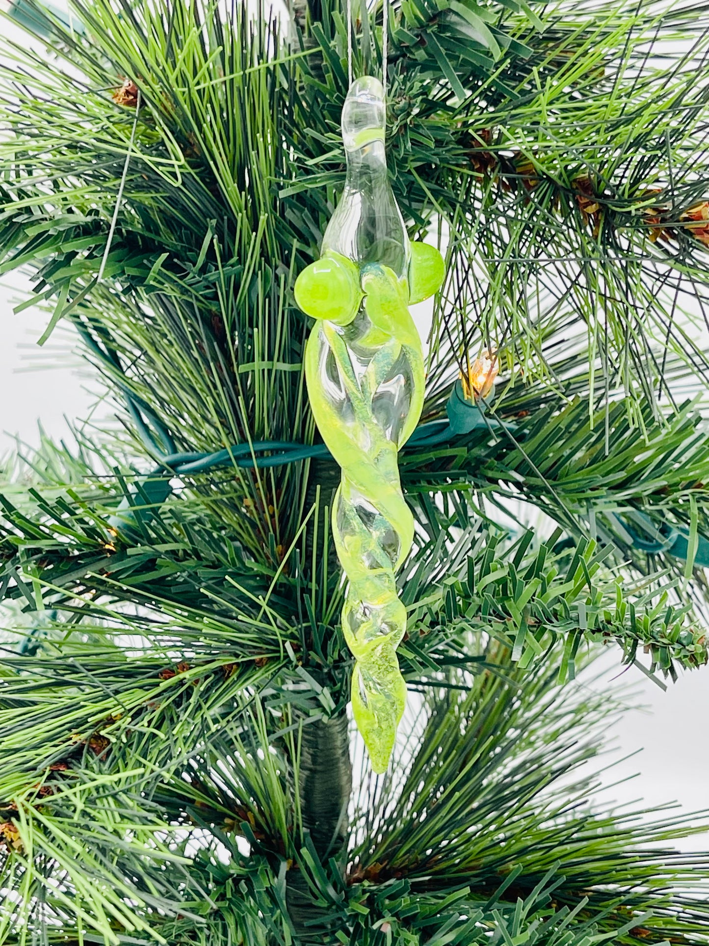 Glass Slime Green Icicle Ornament - JeffBeckerGlass.com