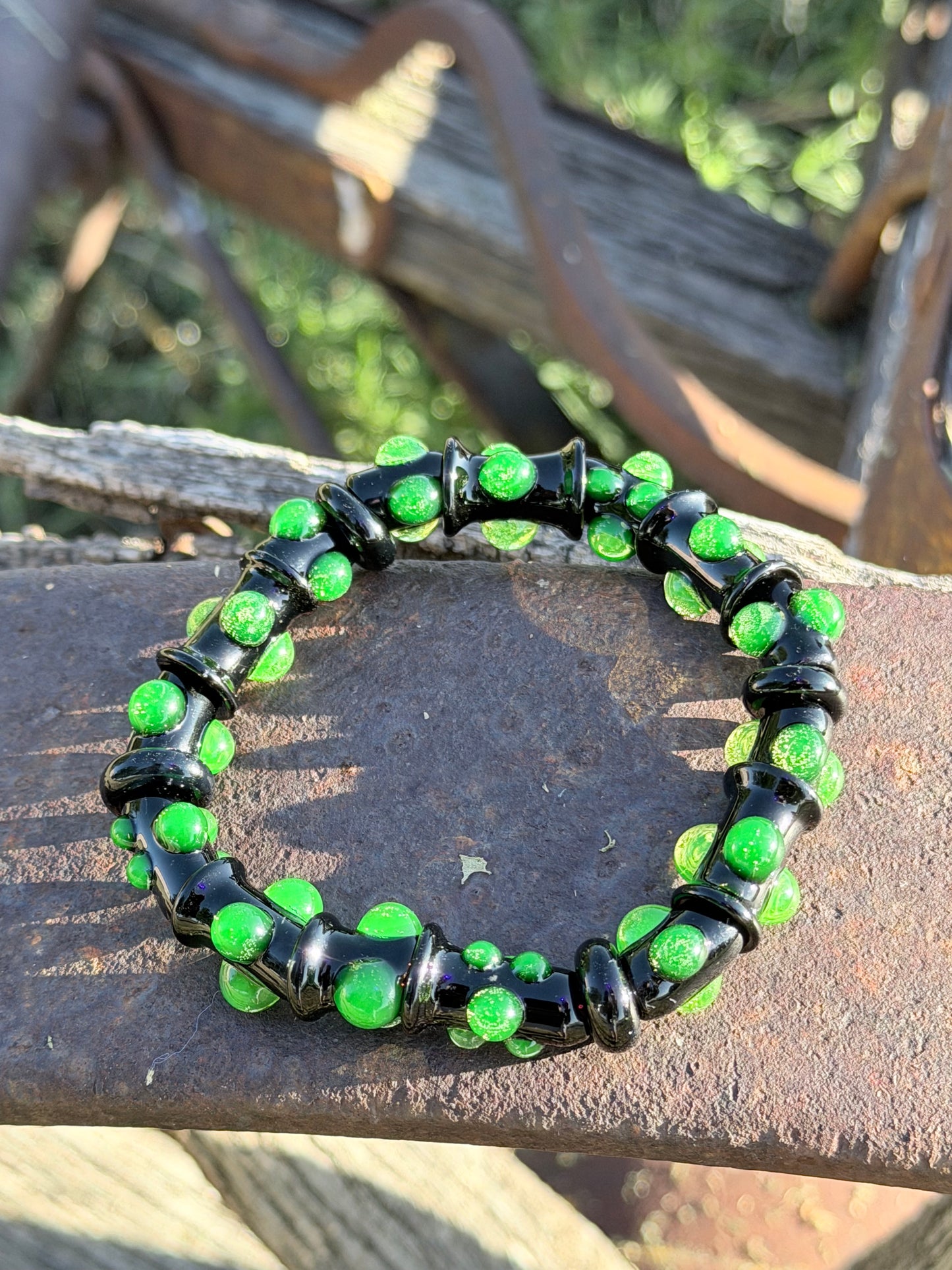 Black UV Reactive Green Dot Glass Bracelet – Glows Green Under Black Light - JeffBeckerGlass.com