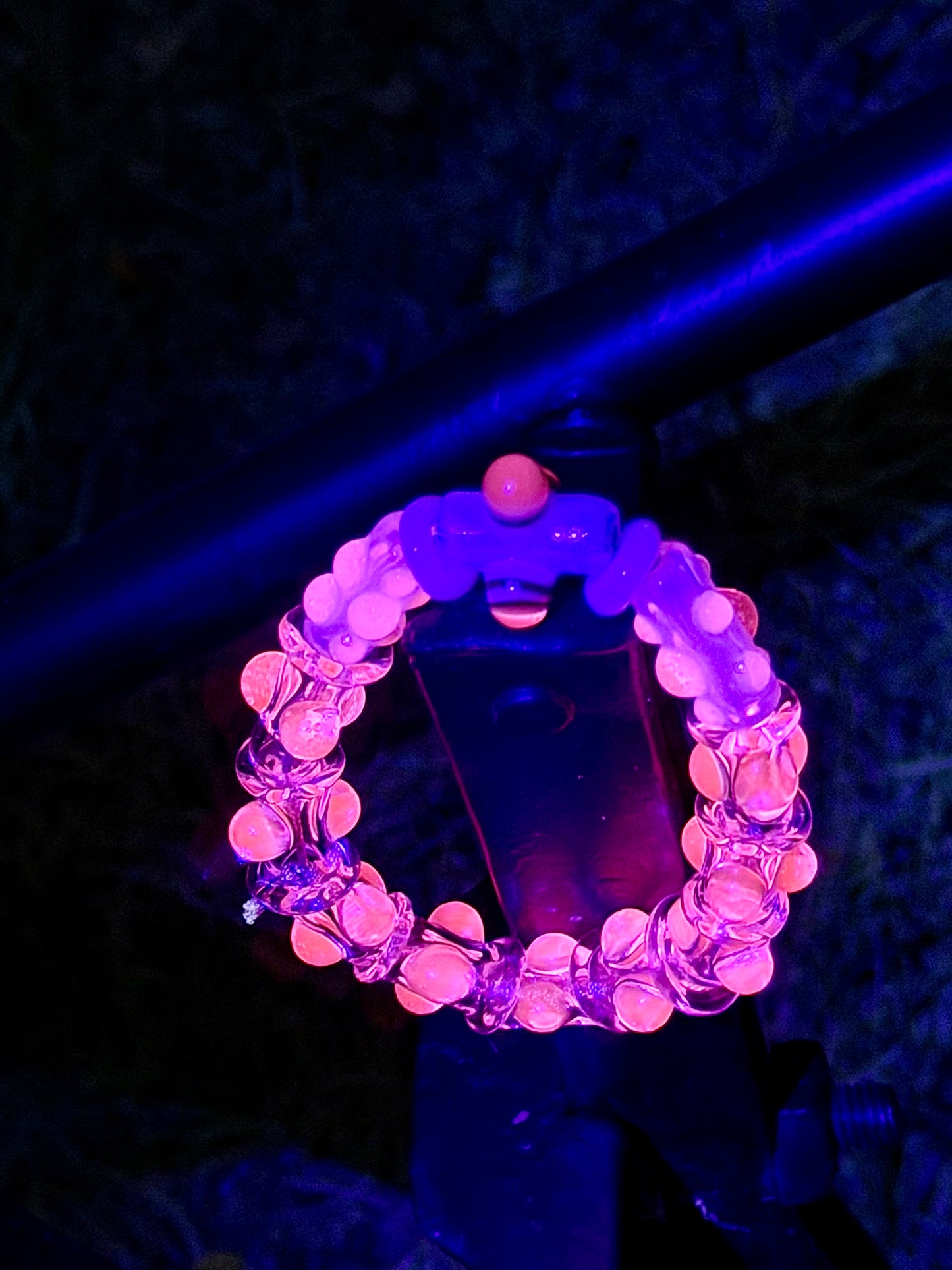 7inch Pink UV Reactive Glass Bracelet – Glows Pink Under Black Light