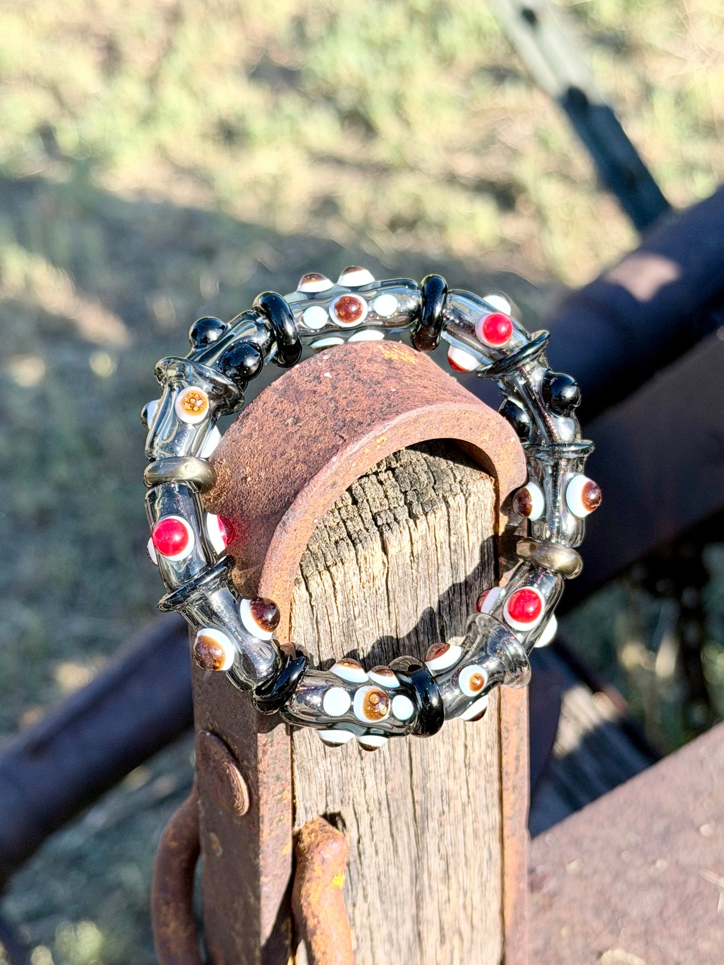 7inch Black & Grey Glass Stretchy Bracelet – Handmade Borosilicate Jewelry