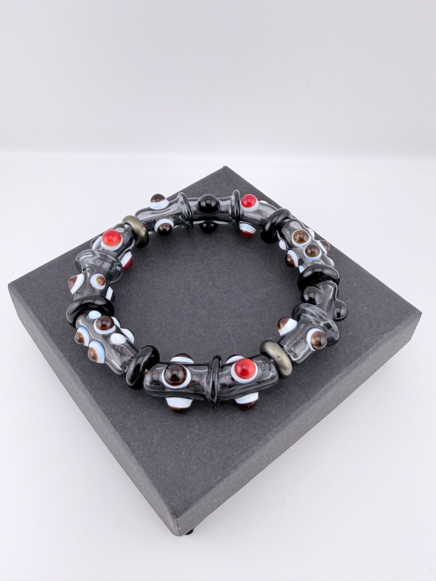 7inch Black & Grey Glass Stretchy Bracelet – Handmade Borosilicate Jewelry