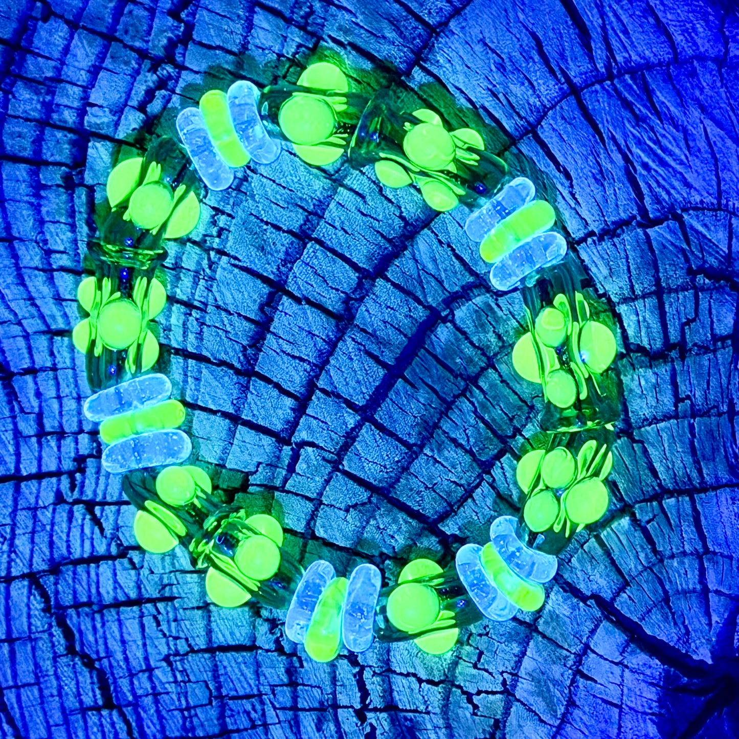 Stretchy  Green Glass Bracelet and dots that Glow Bright Green Under Black Light