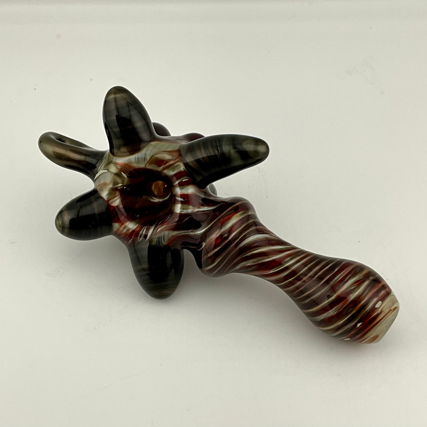Pendant Pipe Red and Black pendant pipe necklace’s
