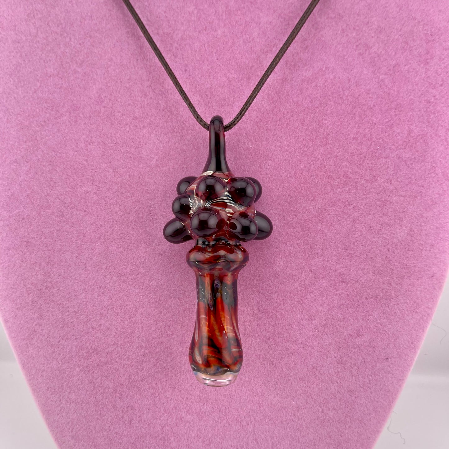 Pendant Pipe Red and Black pendant pipe necklace’s