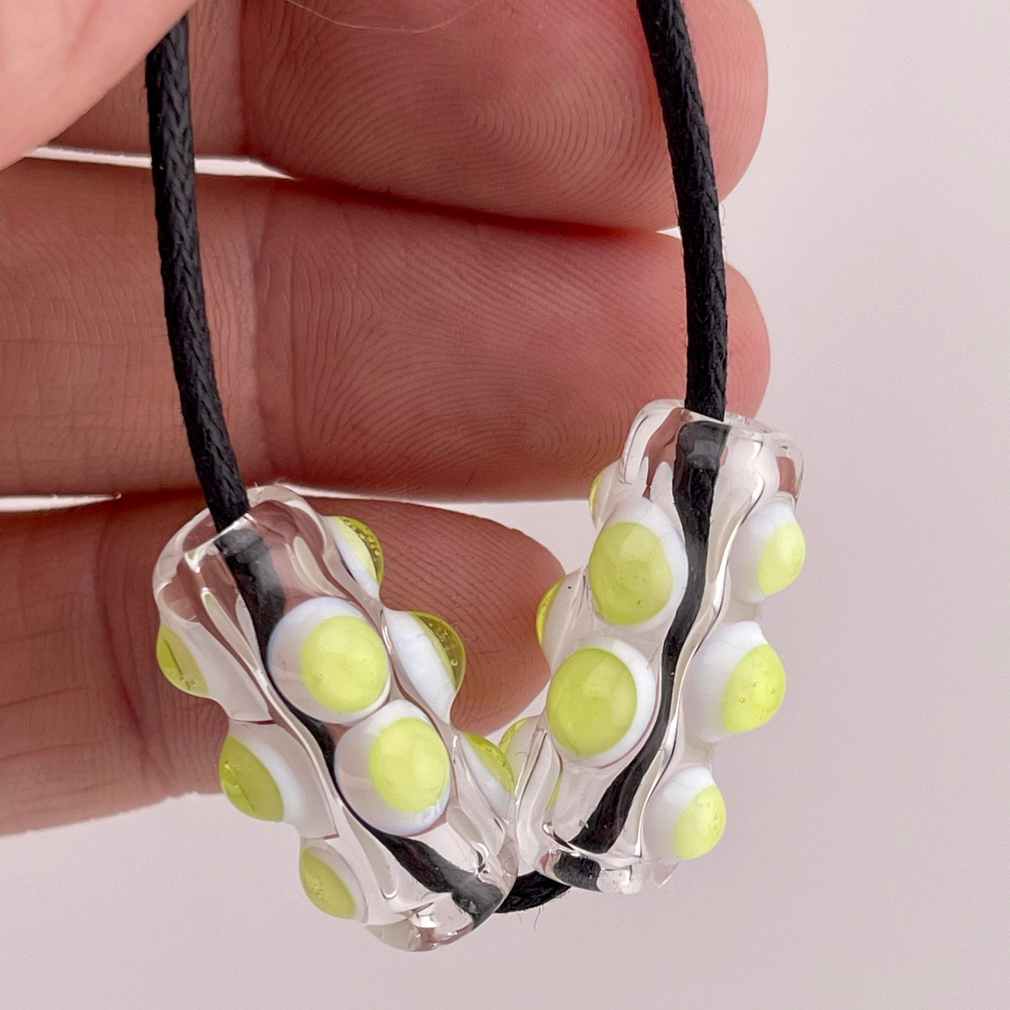 2 Clear Barrel Bead with Slime Green over White Marbles