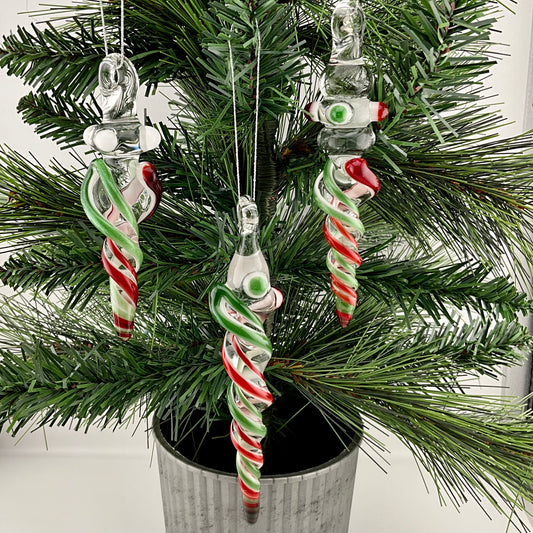 Quality Handmade Glass Christmas ornaments, pendants, and pipes